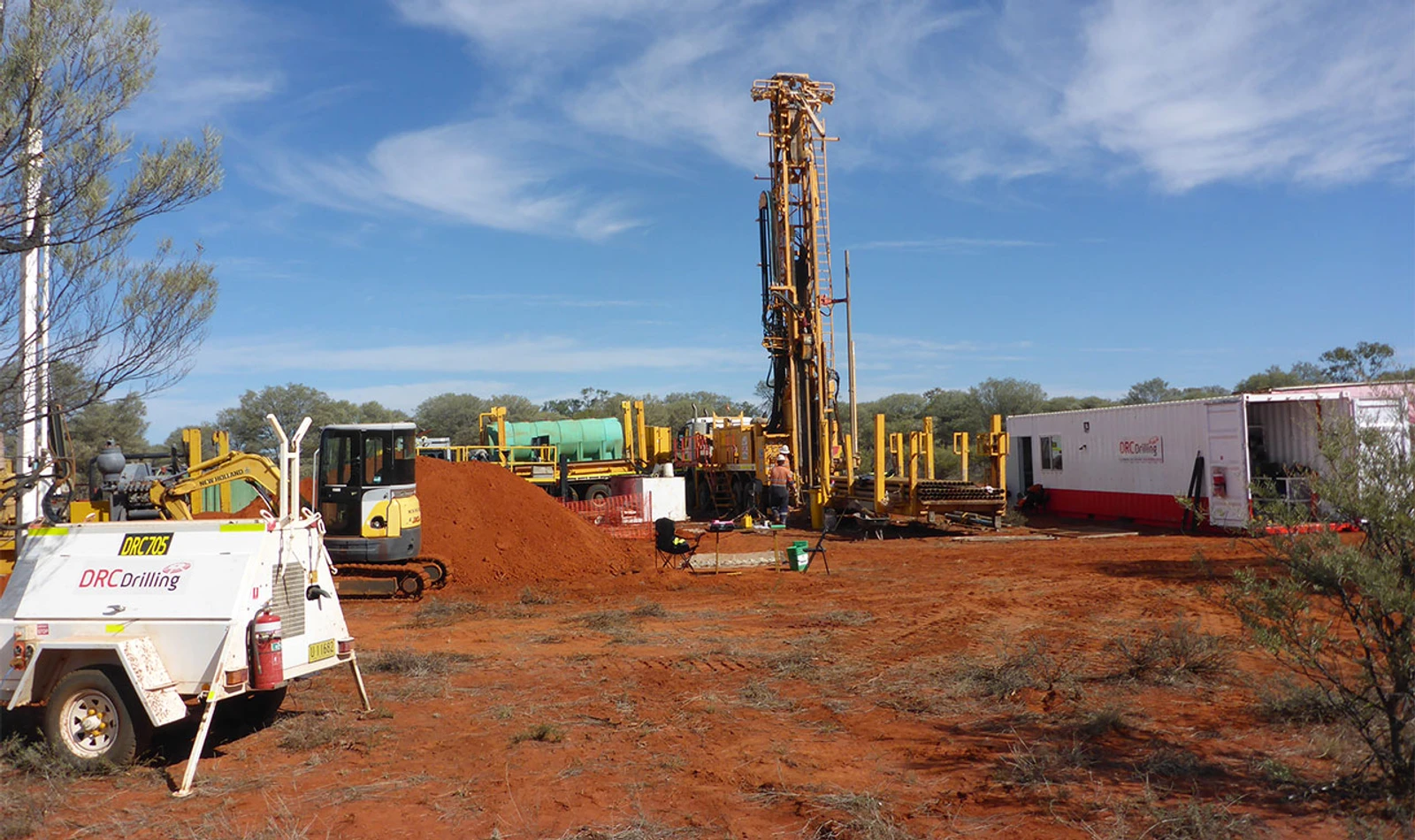 drilling rig and equipment at Euroli